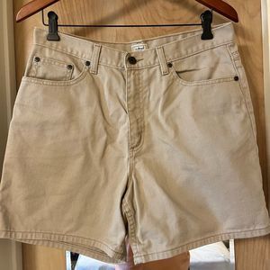 L.L. Bean Womens Tan Denim Shorts sz 14, but fits like a 10/12 around waist